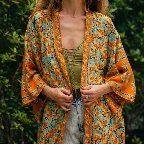 Bohemian Floral Print Kimono Duster - Picture 5 of 9